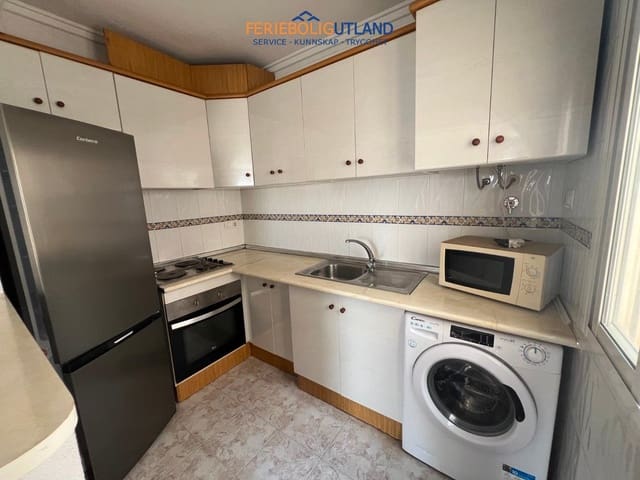 2 makuuhuone Bungalow myytävänä paikassa Zona Pueblo, Guardamar del Segura mukana uima-altaan 
autotalli - 145 000 € (Ref: 10163350)