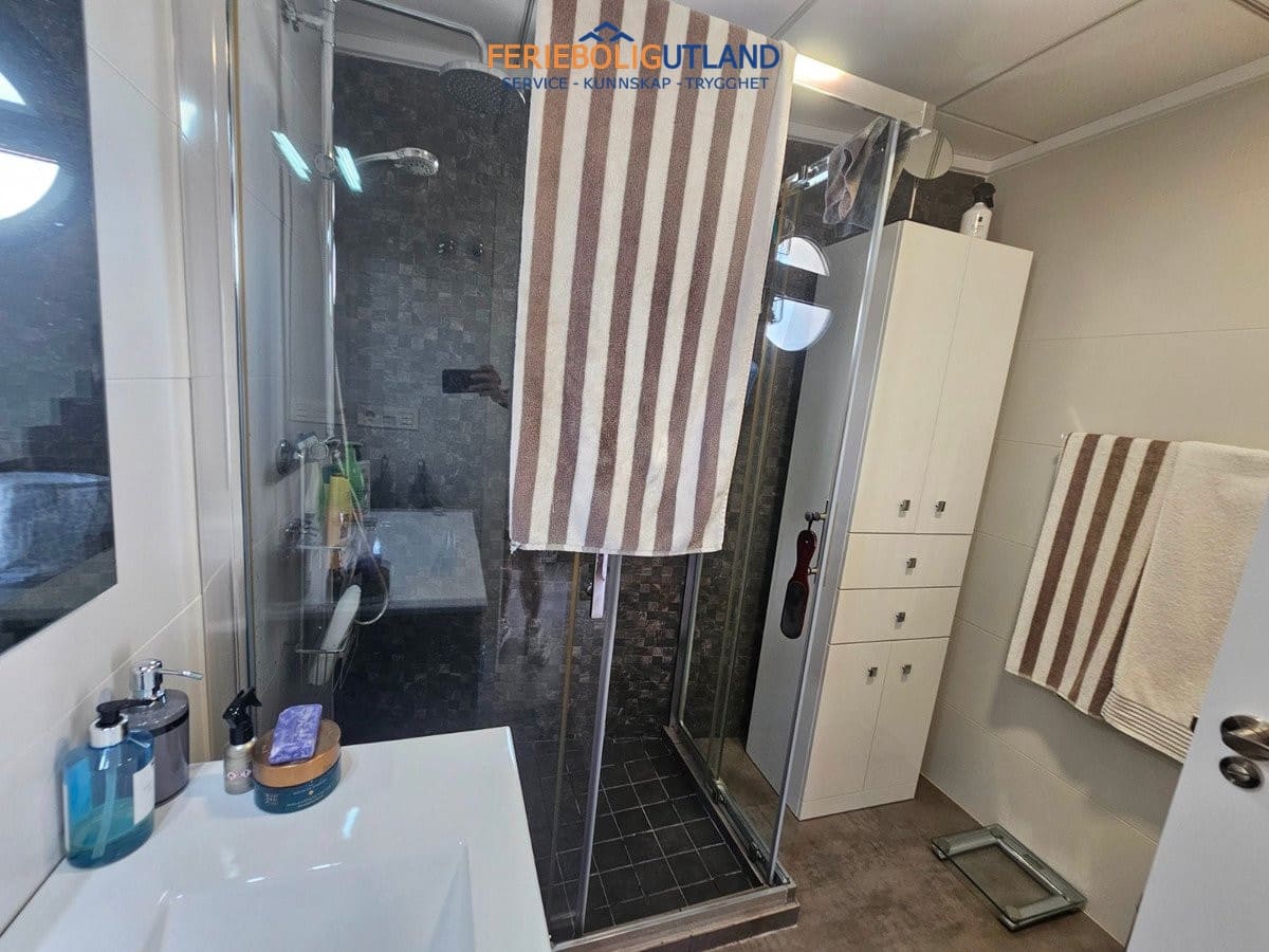 4 chambre Villa/Maison à vendre à Torrevieja avec piscine garage - 890 000 € (Ref: 10163355)