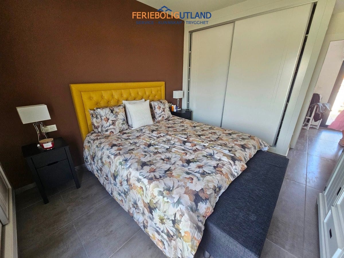 4 chambre Villa/Maison à vendre à Torrevieja avec piscine garage - 890 000 € (Ref: 10163355)