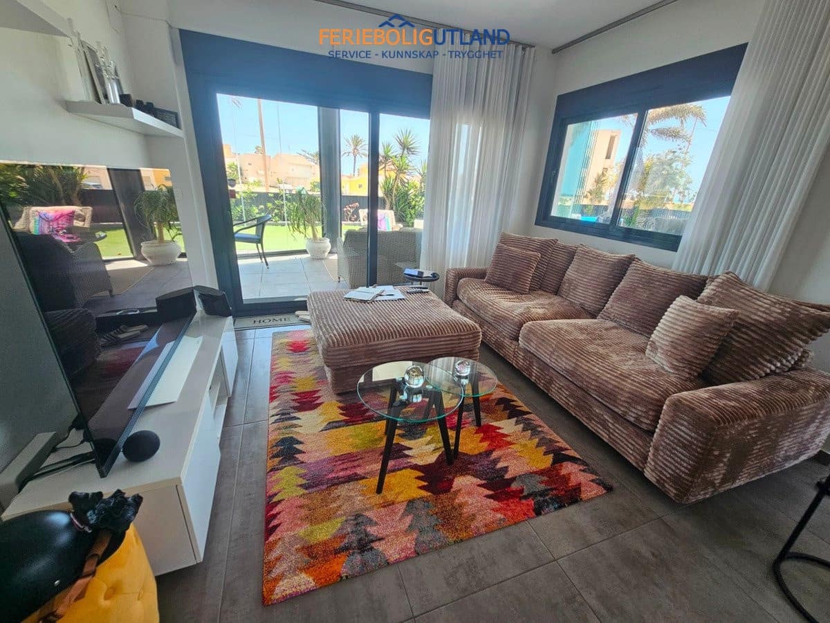 4 chambre Villa/Maison à vendre à Torrevieja avec piscine garage - 890 000 € (Ref: 10163355)
