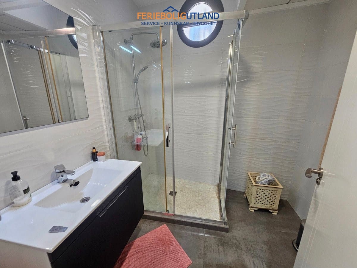 4 chambre Villa/Maison à vendre à Torrevieja avec piscine garage - 890 000 € (Ref: 10163355)