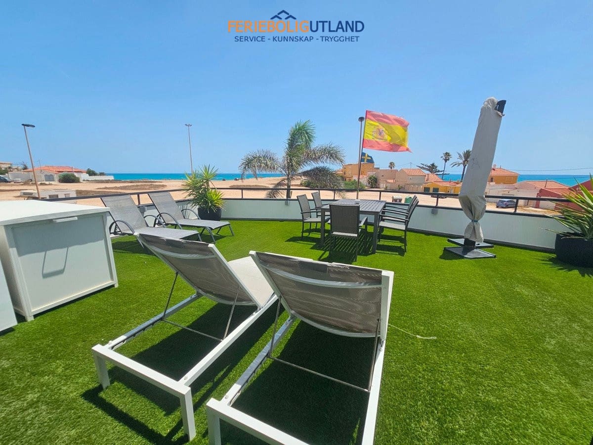 4 chambre Villa/Maison à vendre à Torrevieja avec piscine garage - 890 000 € (Ref: 10163355)
