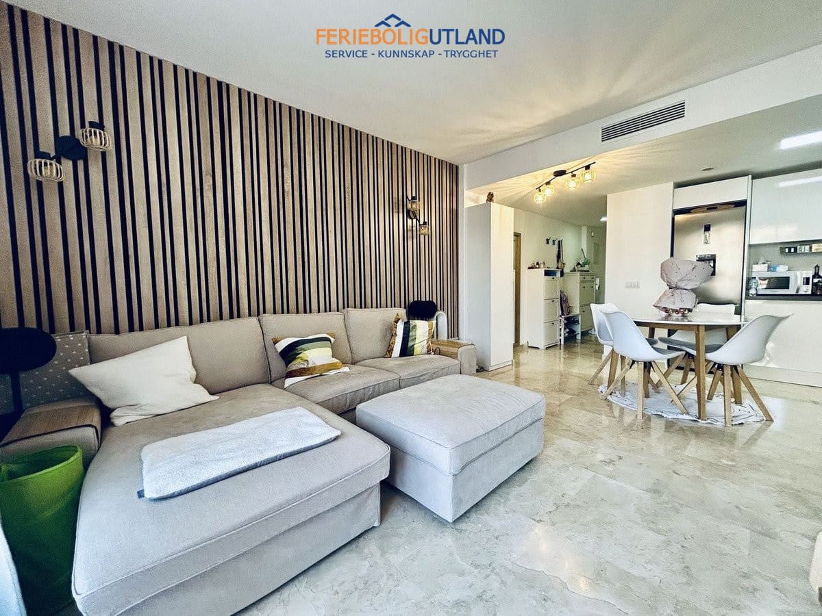 3 sypialnia Apartament na sprzedaż w Orihuela Costa z basenem garażem - 349 900 € (Ref: 10163358)