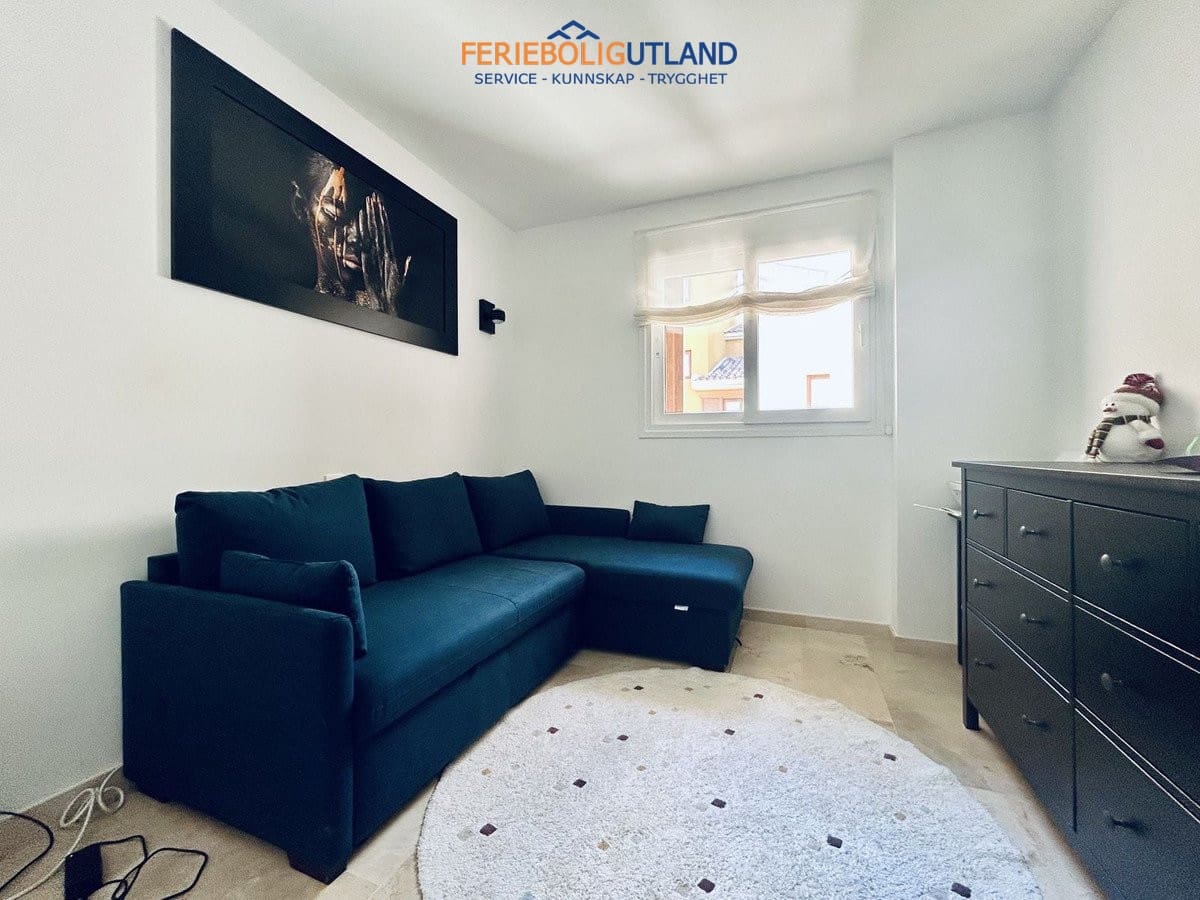 3 sypialnia Apartament na sprzedaż w Orihuela Costa z basenem garażem - 349 900 € (Ref: 10163358)
