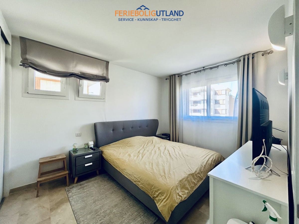 3 sypialnia Apartament na sprzedaż w Orihuela Costa z basenem garażem - 349 900 € (Ref: 10163358)