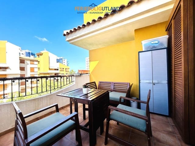 3 sypialnia Apartament na sprzedaż w Punta Prima, Orihuela z basenem garażem - 349 900 € (Ref: 10163358)
