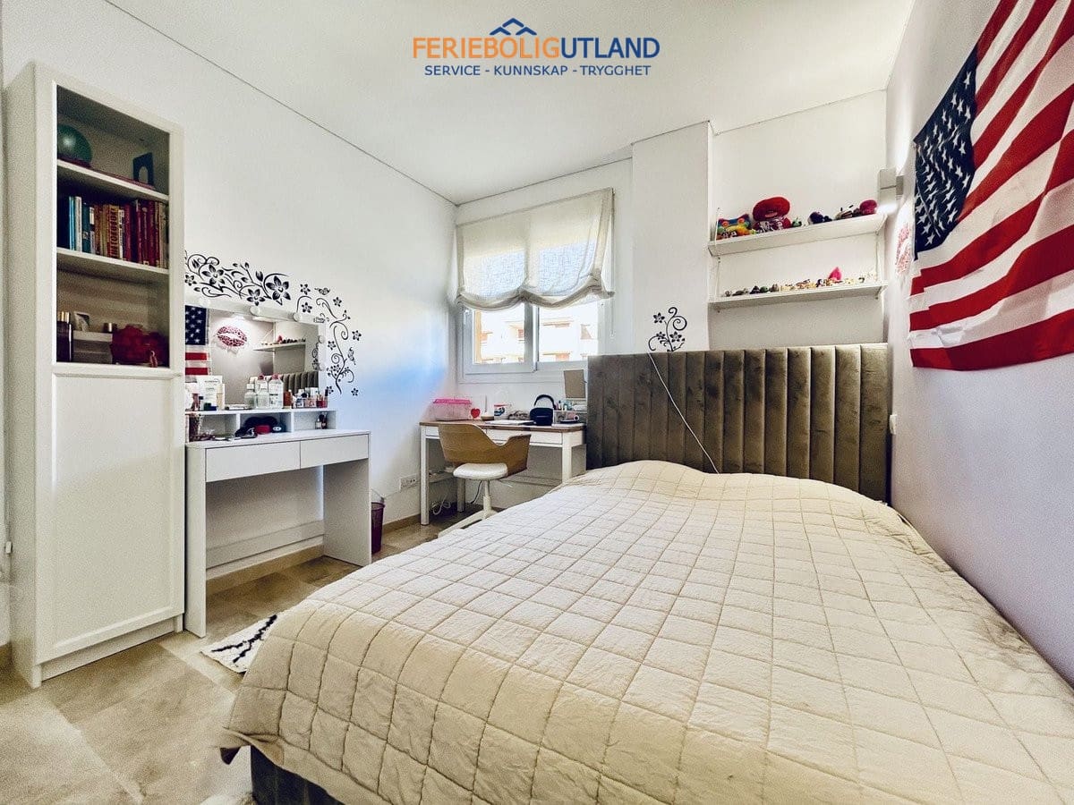 3 sypialnia Apartament na sprzedaż w Orihuela Costa z basenem garażem - 349 900 € (Ref: 10163358)