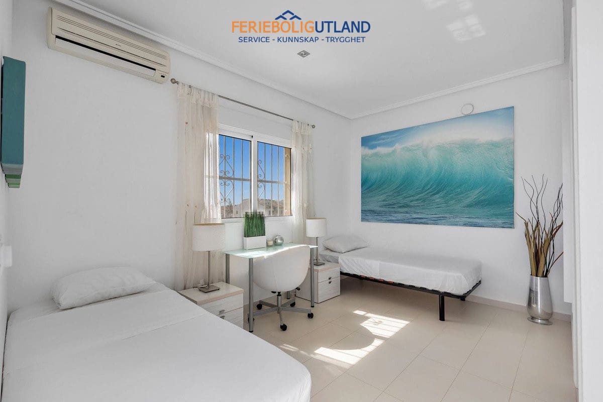 3 bedroom Apartment for sale in Ciudad Quesada with pool garage - € 249,900 (Ref: 10163359)