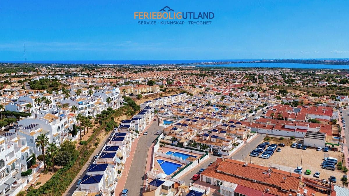 3 bedroom Apartment for sale in Ciudad Quesada with pool garage - € 249,900 (Ref: 10163359)