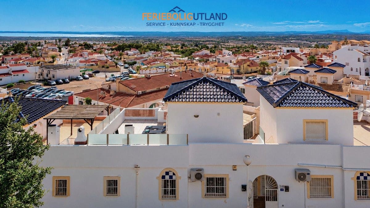 3 bedroom Apartment for sale in Ciudad Quesada with pool garage - € 249,900 (Ref: 10163359)