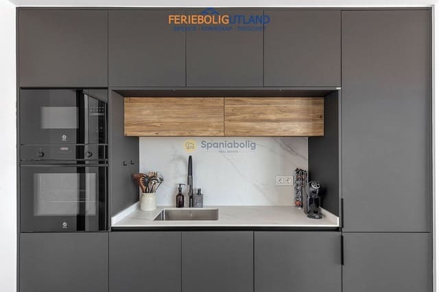 3 slaapkamer Villa te koop in Benimar, Benijófar met zwembad garage - € 779.000 (Ref: 10163360)