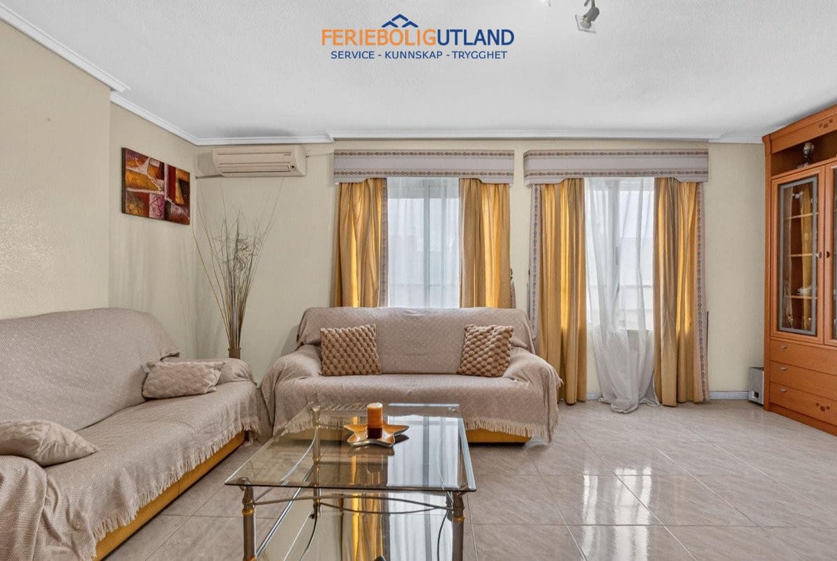 3 soverom Leilighet til salgs i Torrevieja - € 189 000 (Ref: 10165366)