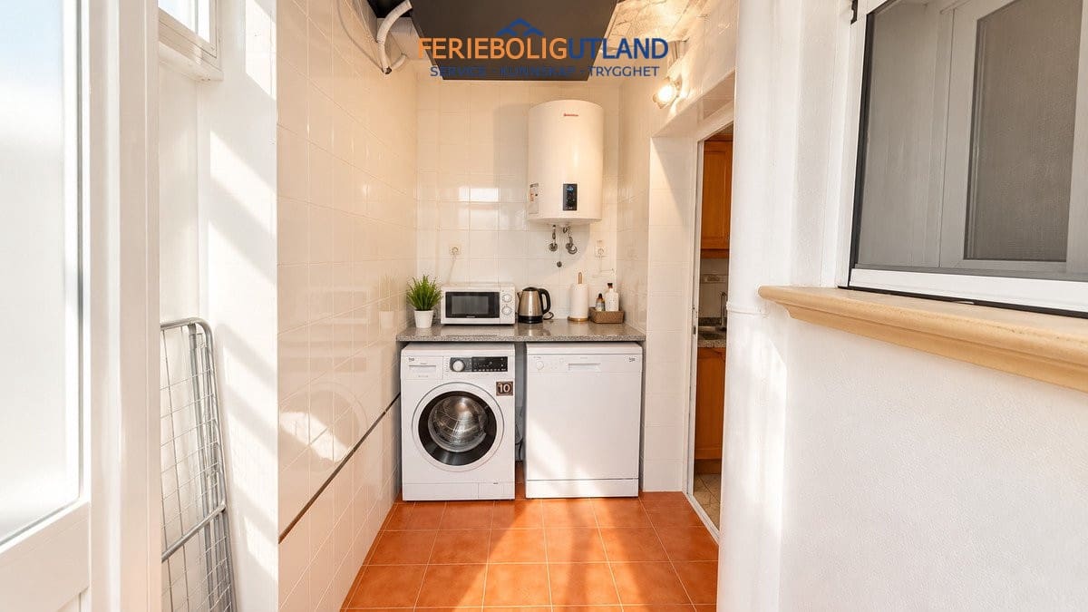 2 soveværelse Bungalow til salg i Orihuela Costa med swimmingpool garage - € 219.000 (Ref: 10165445)
