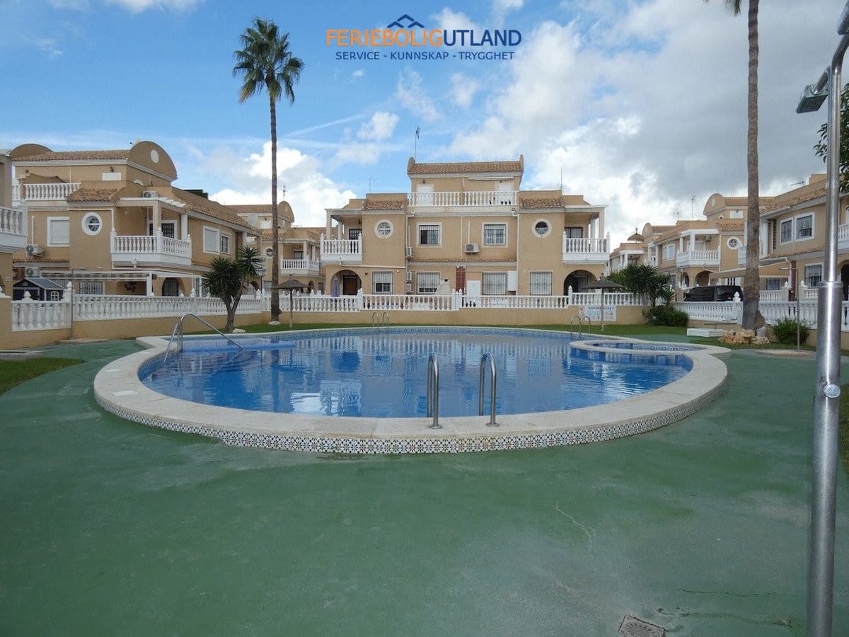 3 bedroom Townhouse for sale in Cabo Roig with pool - € 249,995 (Ref: 10165446)