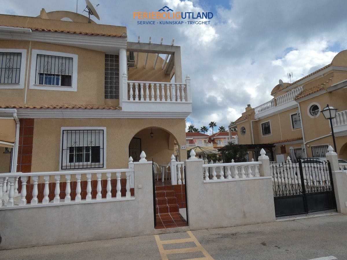 3 bedroom Townhouse for sale in Cabo Roig with pool - € 249,995 (Ref: 10165446)