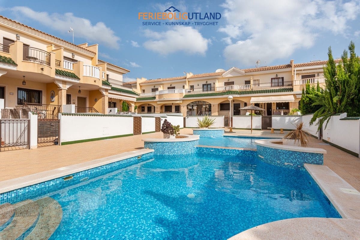 2 sovrum Hus till salu i Ciudad Quesada med pool garage - 195 000 € (Ref: 10165447)