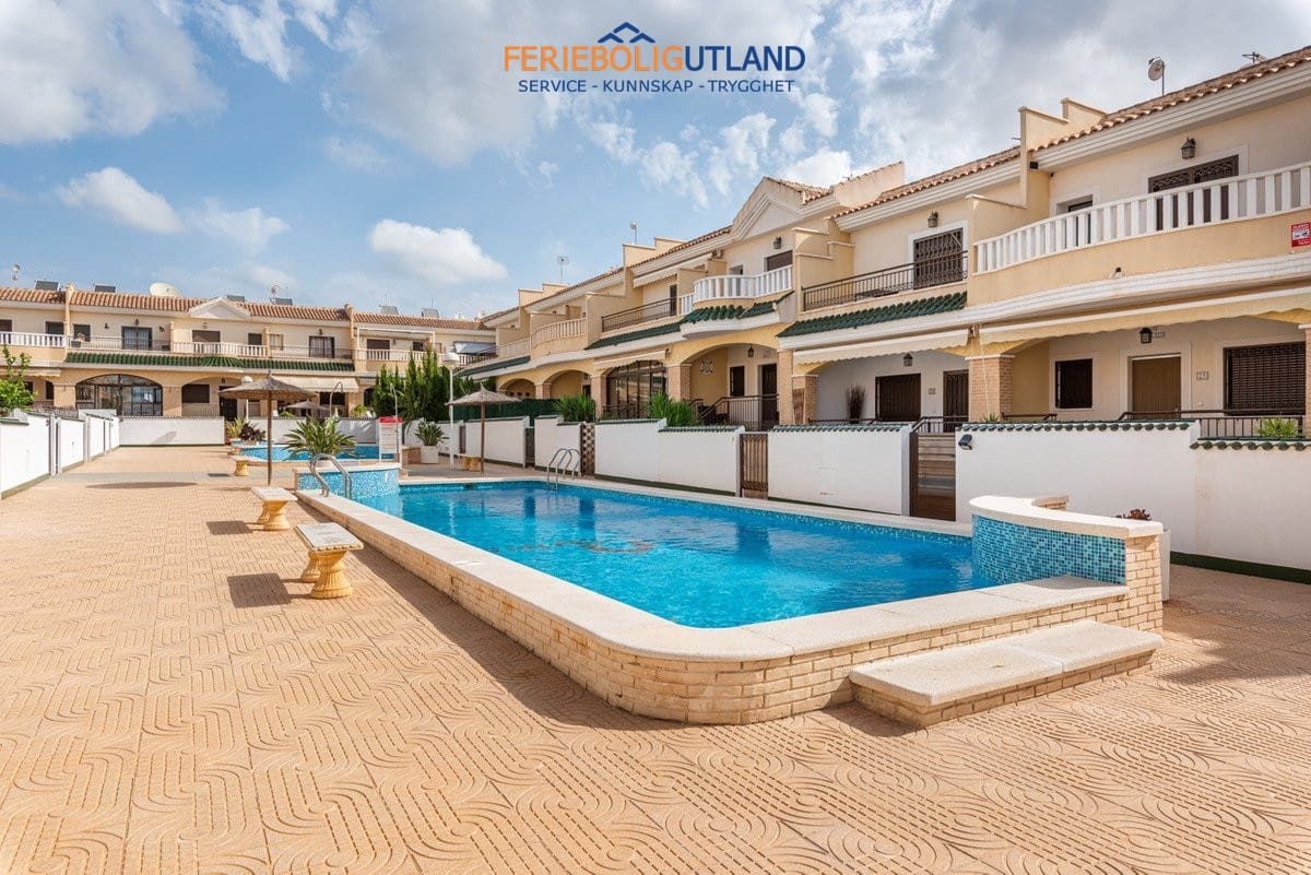 2 sovrum Hus till salu i Ciudad Quesada med pool garage - 195 000 € (Ref: 10165447)