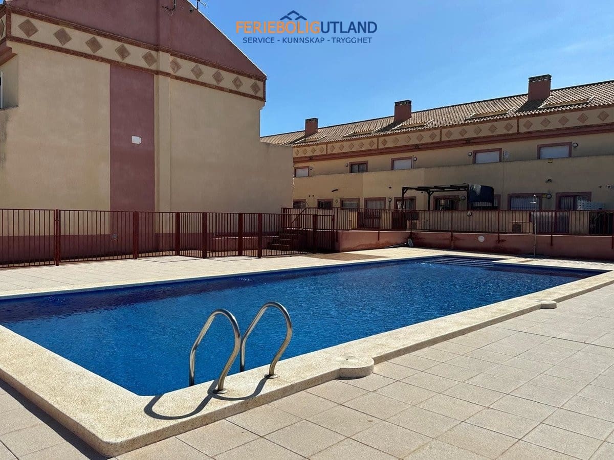 3 soveværelse Byhus til salg i Los Alcazares med swimmingpool garage - € 249.900 (Ref: 10165448)