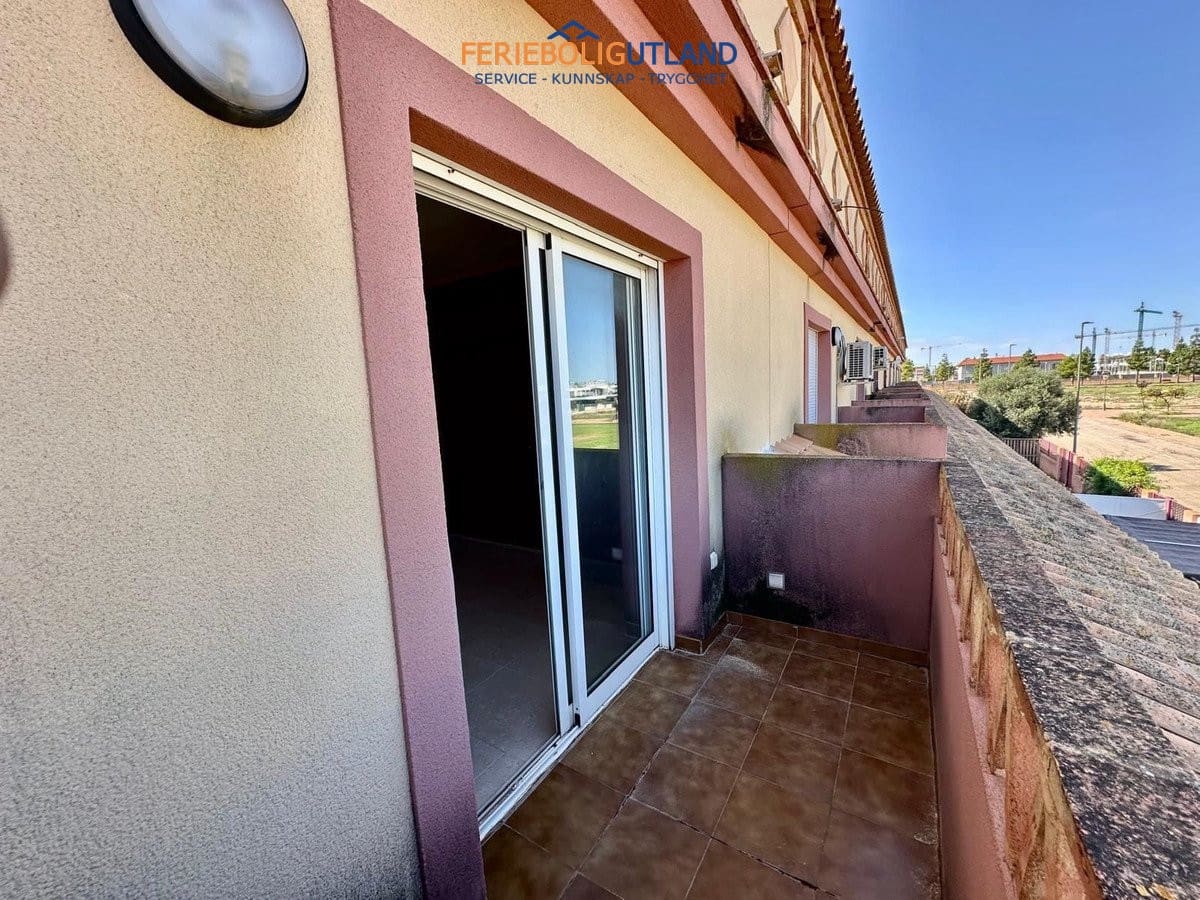 3 soveværelse Byhus til salg i Los Alcazares med swimmingpool garage - € 249.900 (Ref: 10165448)