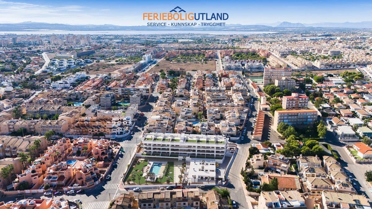 3 quarto Apartamento para venda em Torrevieja com piscina garagem - 399 900 € (Ref: 10169271)