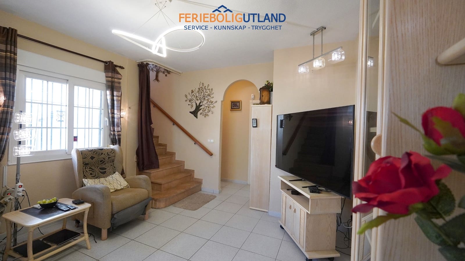 3 sypialnia Dom na sprzedaż w Torrevieja z garażem - 317 000 € (Ref: 10175642)
