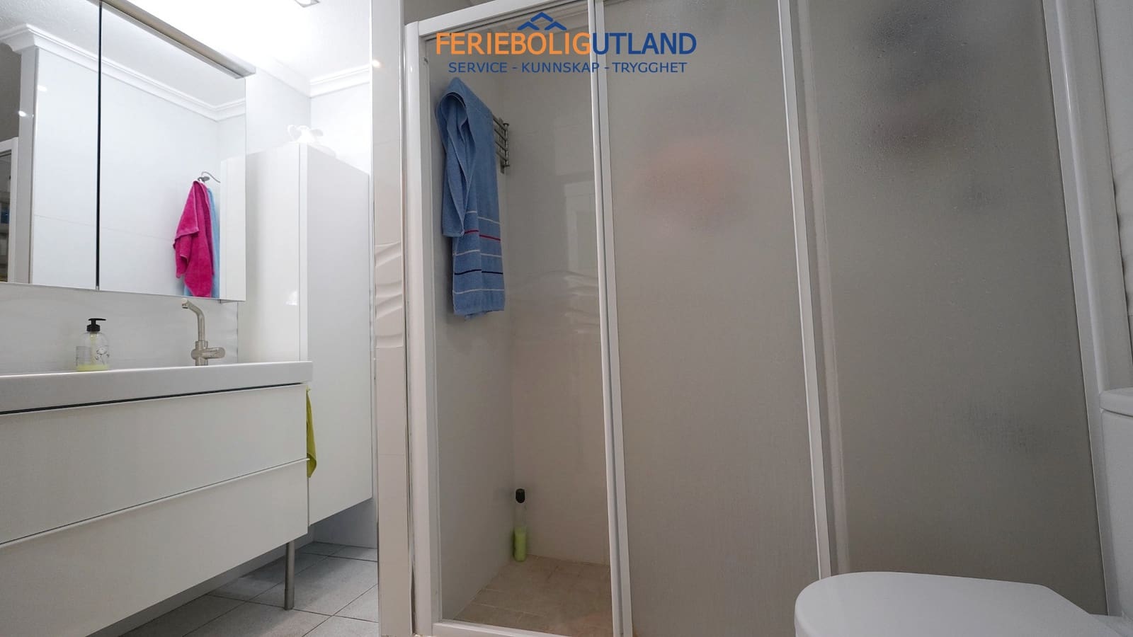 3 sypialnia Dom na sprzedaż w Torrevieja z garażem - 317 000 € (Ref: 10175642)