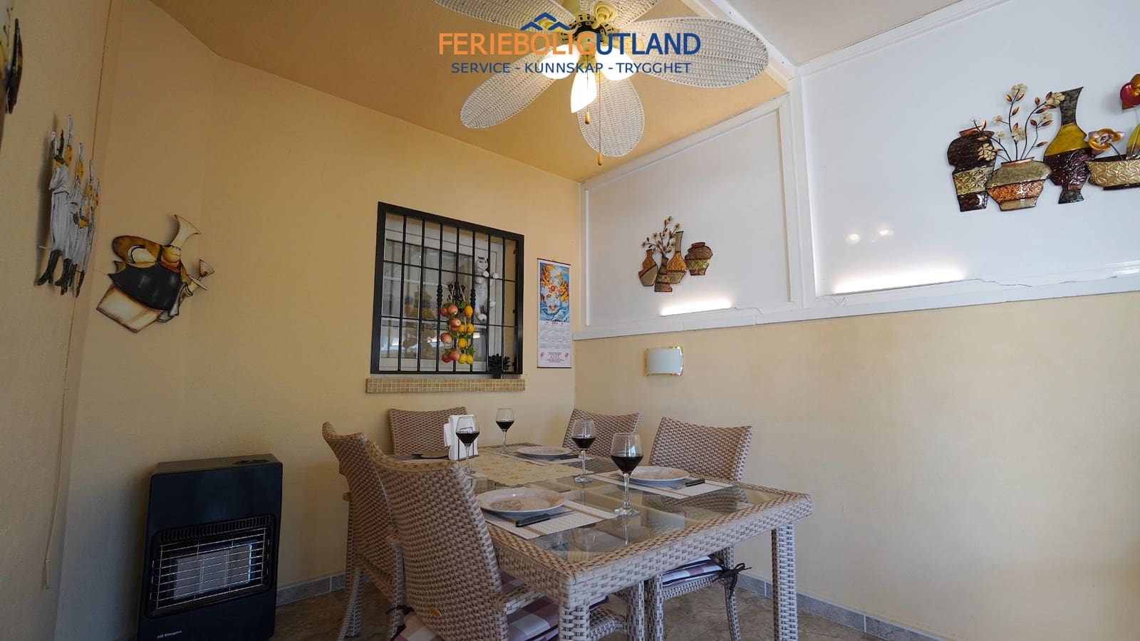 3 sypialnia Dom na sprzedaż w Torrevieja z garażem - 317 000 € (Ref: 10175642)