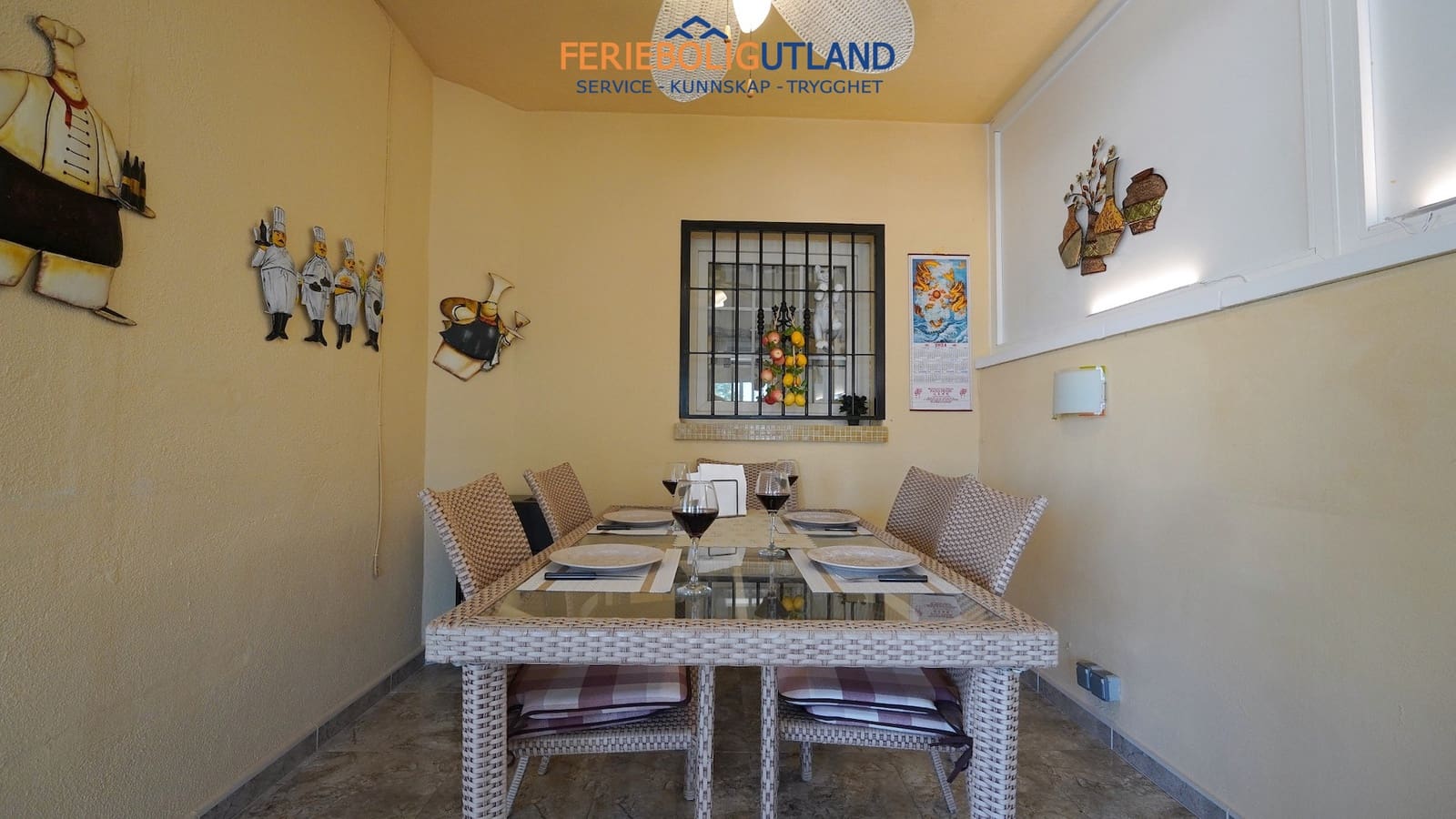 3 sypialnia Dom na sprzedaż w Torrevieja z garażem - 317 000 € (Ref: 10175642)