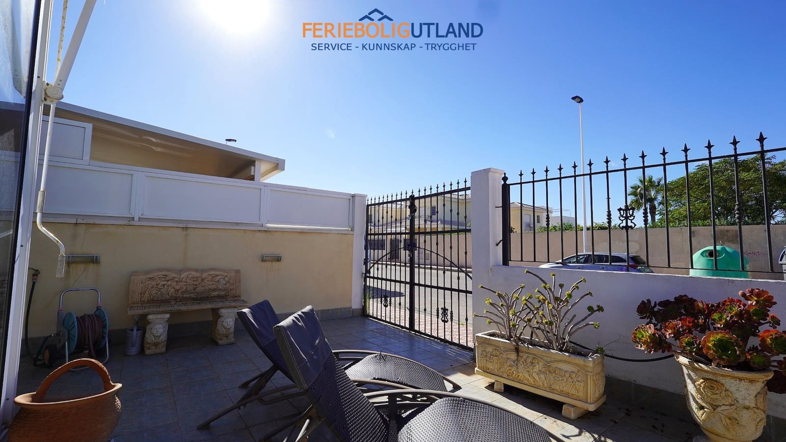 3 sypialnia Dom na sprzedaż w Torrevieja z garażem - 317 000 € (Ref: 10175642)