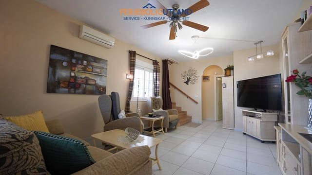 3 slaapkamer Huis te koop in El Chaparral - La Siesta - La Torreta, Torrevieja met garage - € 317.000 (Ref: 10175642)
