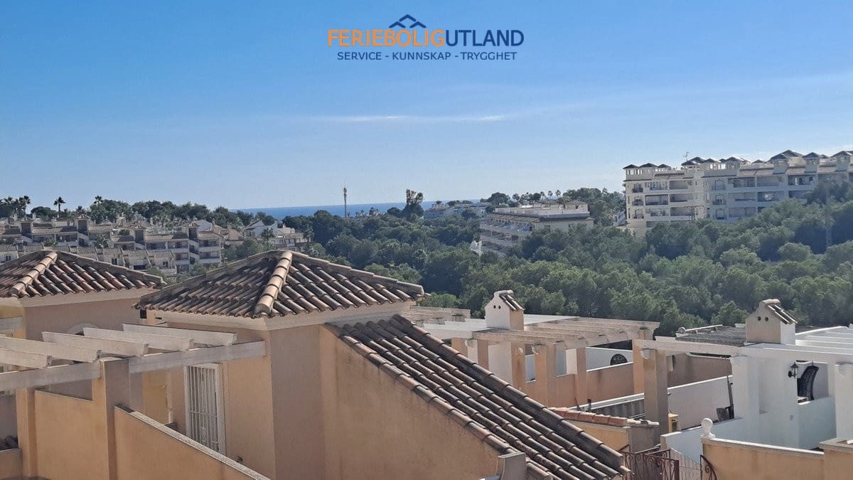 2 quarto Casa em Banda para venda em Villamartin com piscina garagem - 194 995 € (Ref: 10175757)