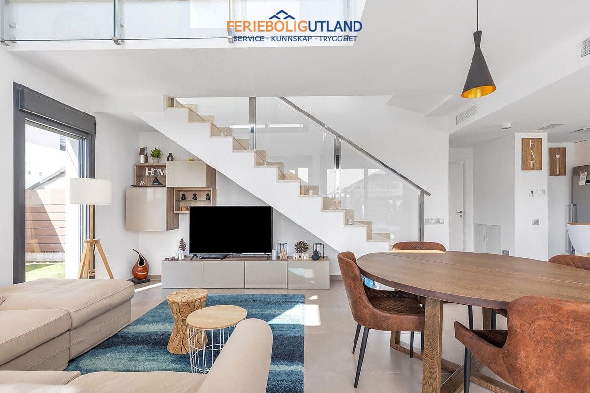 3 soveværelse Villa til salg i Vistabella med swimmingpool garage - € 395.000 (Ref: 10175758)