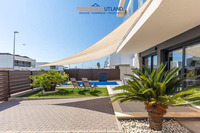 3 soveværelse Villa til salg i Vistabella, Orihuela med swimmingpool garage - € 395.000 (Ref: 10175758)
