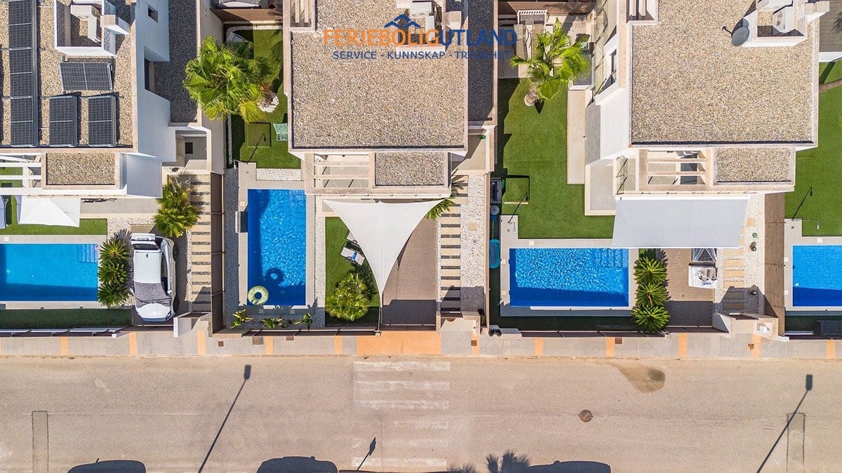 3 soveværelse Villa til salg i Vistabella med swimmingpool garage - € 395.000 (Ref: 10175758)