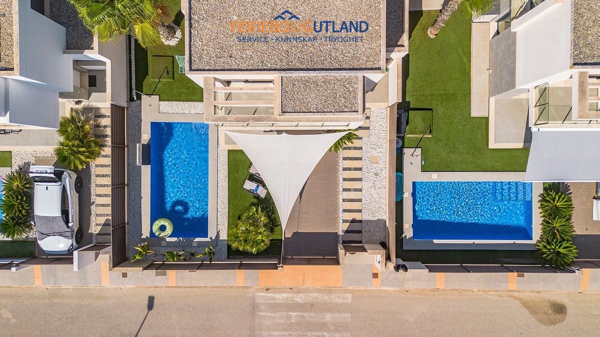 3 soveværelse Villa til salg i Vistabella med swimmingpool garage - € 395.000 (Ref: 10175758)