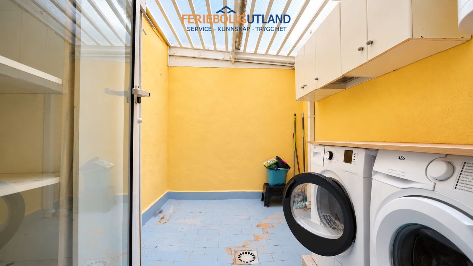 Bungalow de 2 habitaciones en El Chaparral en venta con piscina - 110.000 € (Ref: 10180923)