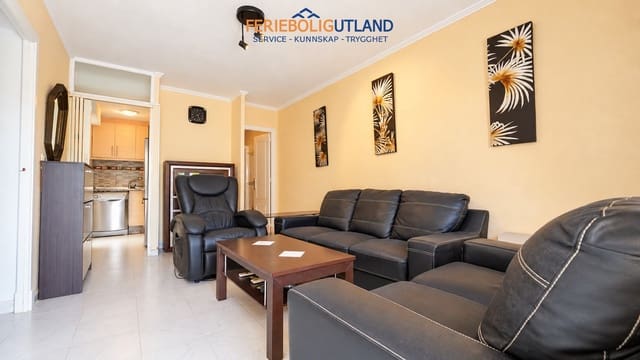 Bungalow de 2 habitaciones en El Chaparral, Torrevieja en venta con piscina - 110.000 € (Ref: 10180923)