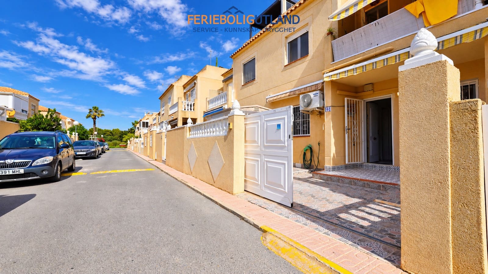 Bungalow de 2 habitaciones en El Chaparral en venta con piscina - 110.000 € (Ref: 10180923)