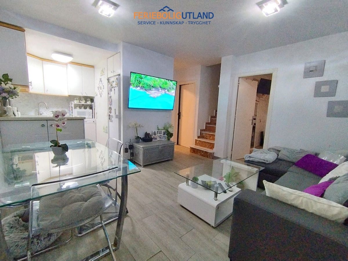Pareado de 3 habitaciones en Los Altos en venta con piscina - 234.900 € (Ref: 10180924)