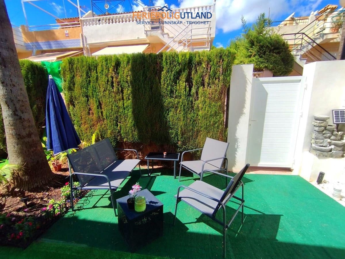 Pareado de 3 habitaciones en Los Altos en venta con piscina - 234.900 € (Ref: 10180924)