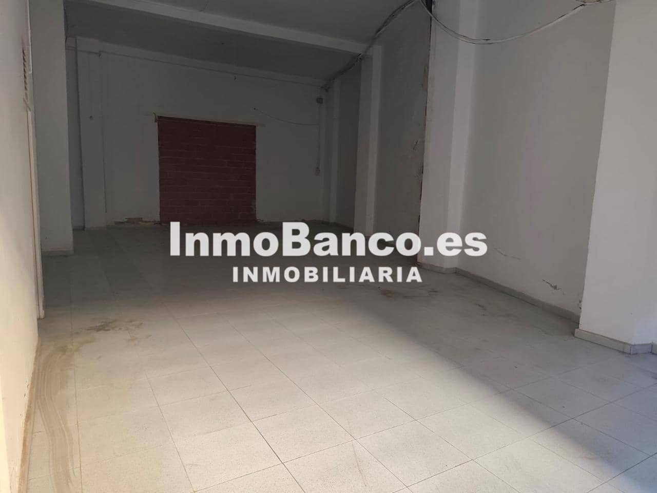 2 bedroom Business for sale in Gandia - € 61,000 (Ref: 9427601)