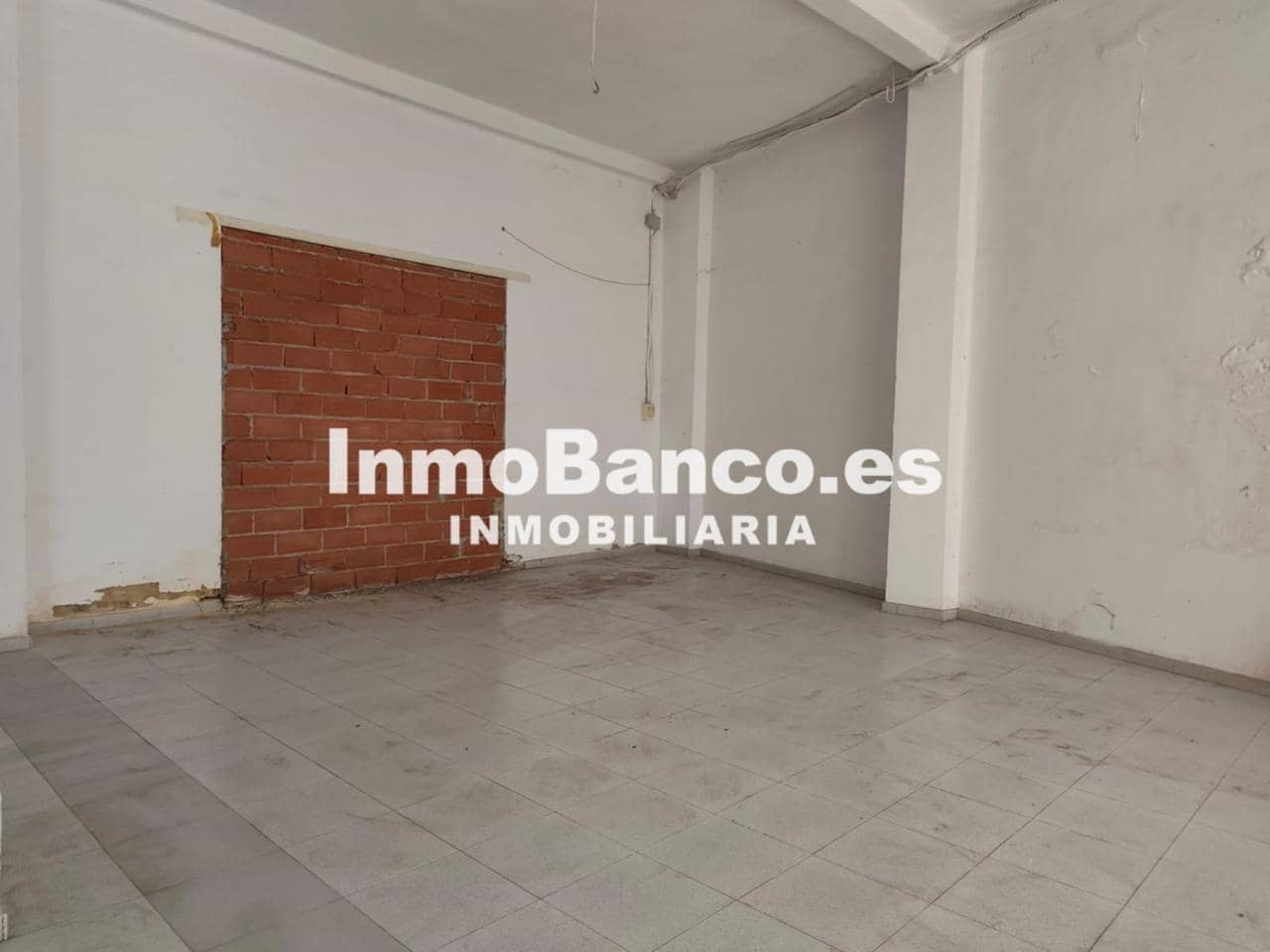 2 bedroom Business for sale in Gandia - € 61,000 (Ref: 9427601)