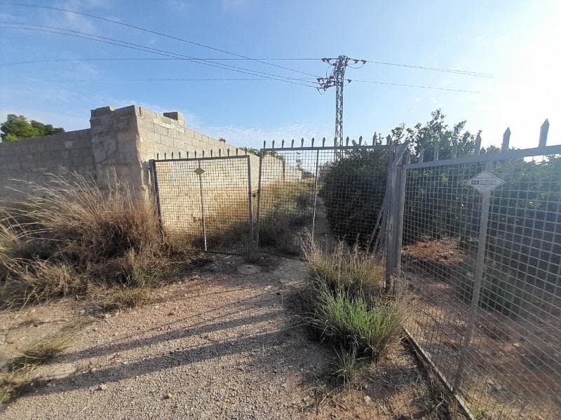 Ubebygd land til salgs i Riba-roja de Turia - € 25 000 (Ref: 9427604)