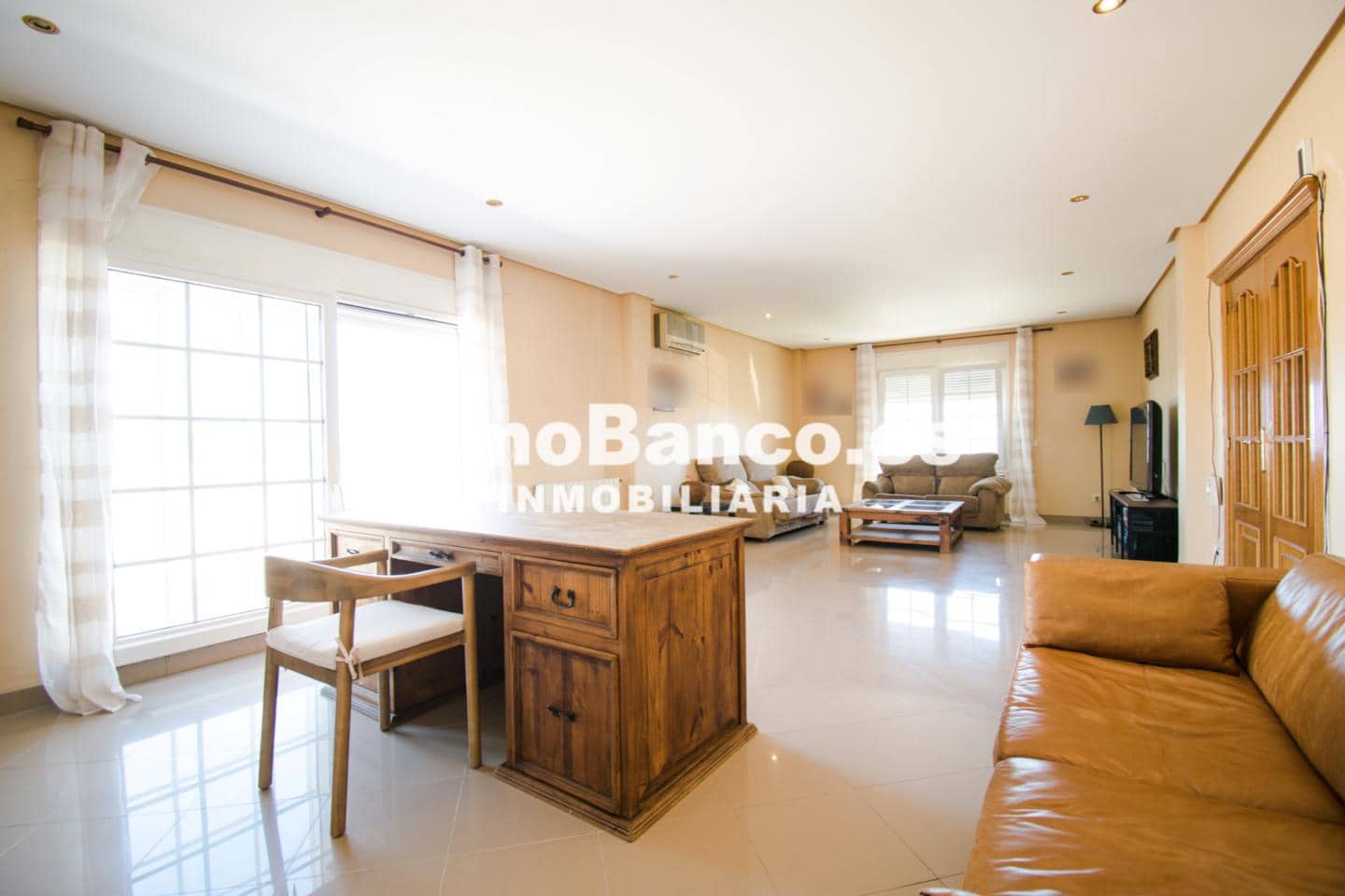 4 makuuhuone Huvila myytävänä paikassa Calicanto mukana uima-altaan 
autotalli - 500 000 € (Ref: 9427605)