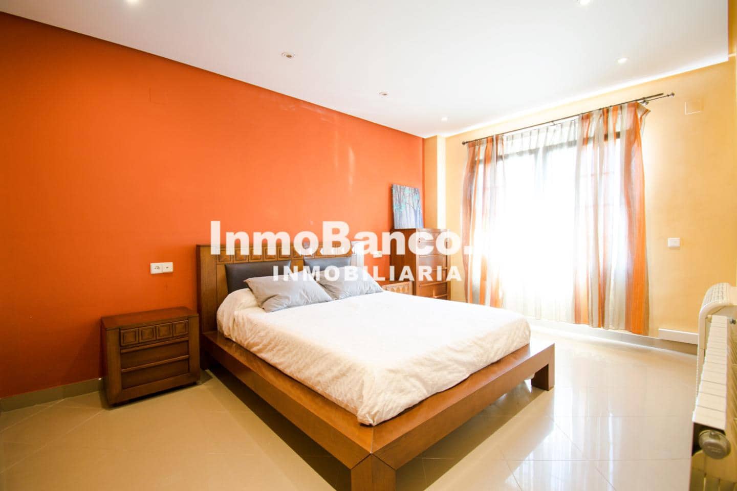 4 makuuhuone Huvila myytävänä paikassa Calicanto mukana uima-altaan 
autotalli - 500 000 € (Ref: 9427605)