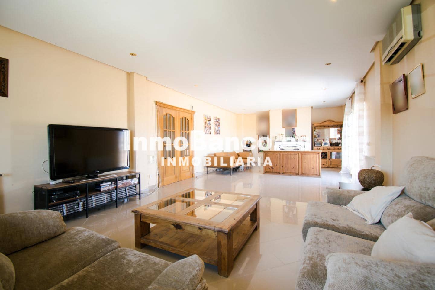 4 makuuhuone Huvila myytävänä paikassa Calicanto mukana uima-altaan 
autotalli - 500 000 € (Ref: 9427605)