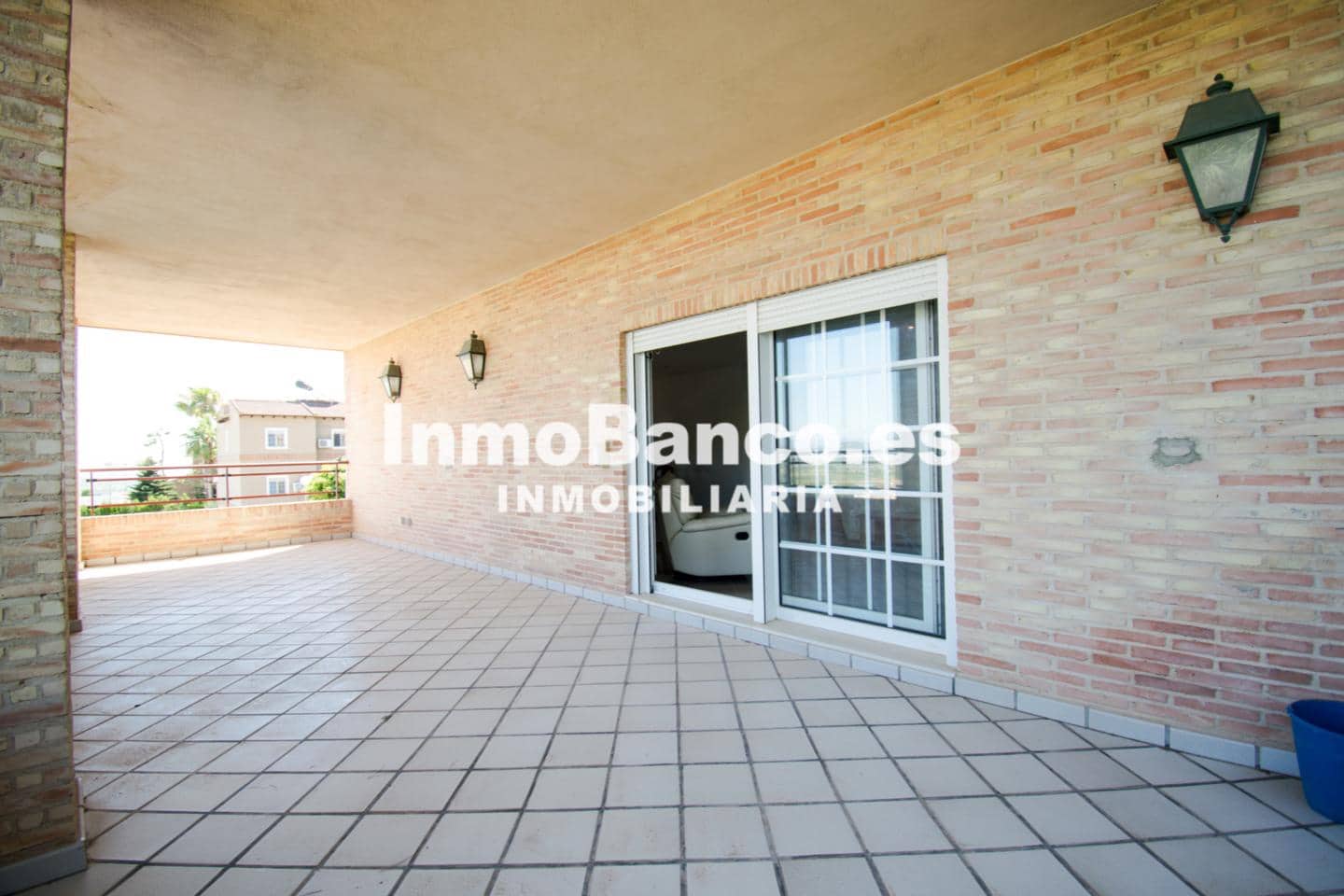 4 makuuhuone Huvila myytävänä paikassa Calicanto mukana uima-altaan 
autotalli - 500 000 € (Ref: 9427605)