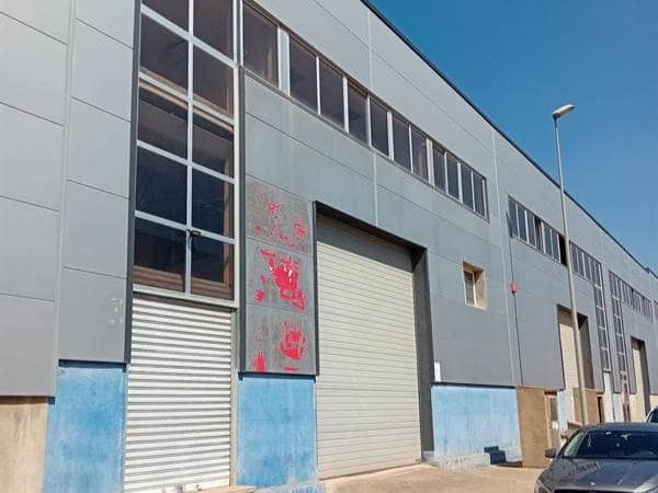 Commercial for sale in Almassora / Almazora - € 209,000 (Ref: 9427608)