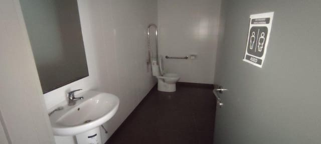 2 soveværelse Virksomhed til salg i Alzira - € 198.000 (Ref: 9427616)