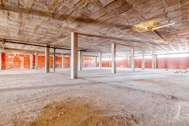 1 makuuhuone Yritys myytävänä paikassa Manises - 664 300 € (Ref: 9427628)